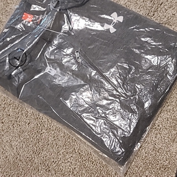 Brand New Men's Under Armour 1/2 Zip Tech Muscle Pullover - Long Sleeve Shirt - Picture 2 of 4